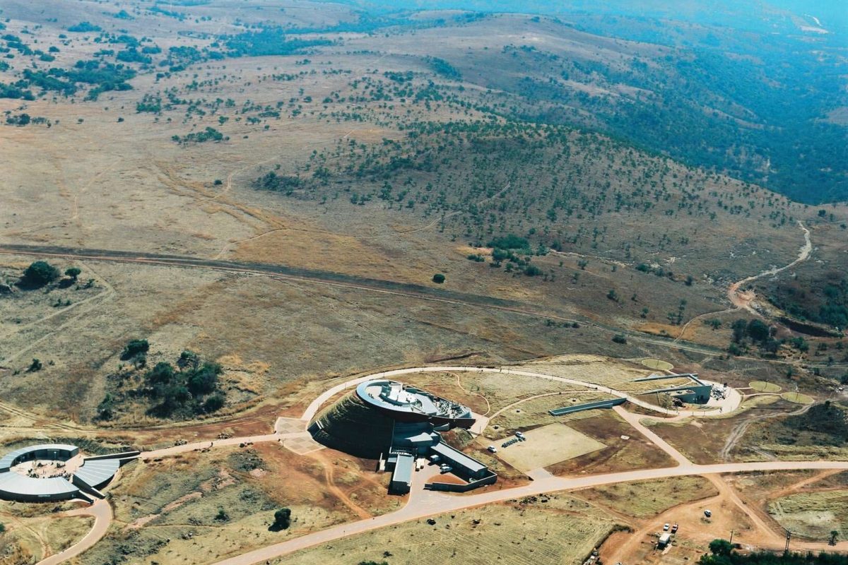 Cradle-of-Mankind-20060701-8