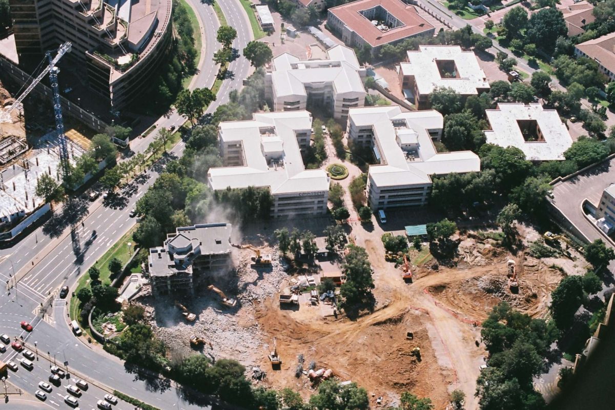 Discovery-Sandton-201312-4